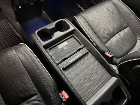 Used 2024 Honda Odyssey Elite image 15