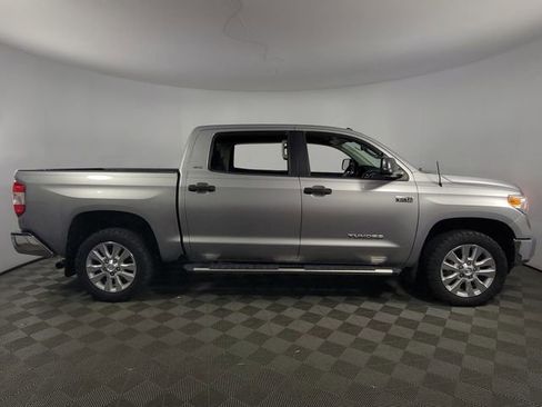 Used 2016 Toyota Tundra SR5 AWD/4WD image 10
