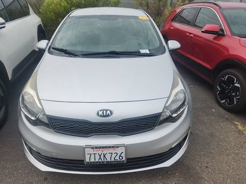 Used 2016 Kia Rio LX w/ Power Package FWD image 2