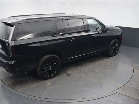 Certified 2026 Cadillac Escalade ESV Platinum Sport w/ LPO, ONYX Package image 48