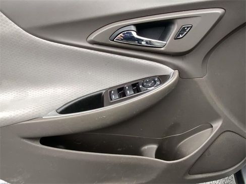 Used 2020 Chevrolet Malibu LT image 13