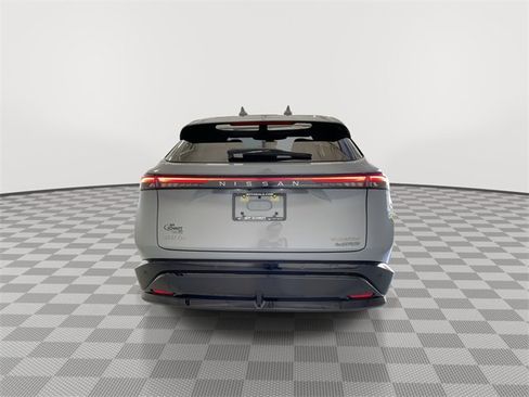 Certified 2025 Nissan Ariya Platinum image 10