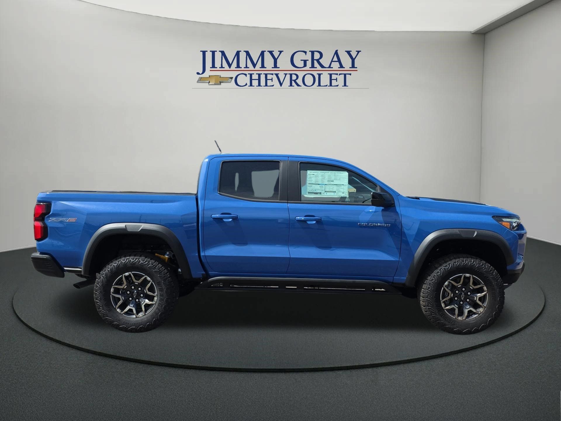 New 2026 Chevrolet Colorado ZR2 w/ Technology Package AWD/4WD image 6