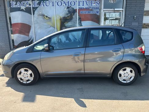Used 2013 Honda Fit image 6