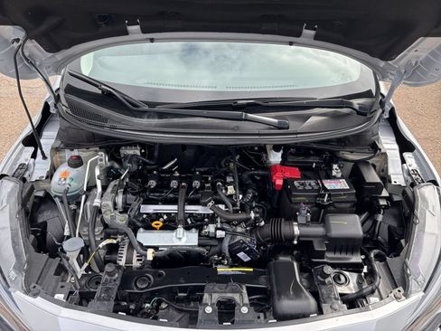 Used 2025 Nissan Versa SV FWD image 30