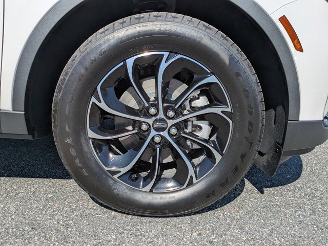 New 2026 Lincoln Nautilus Premier AWD/4WD image 11