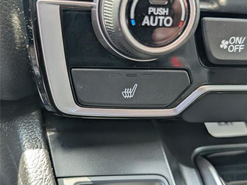 Used 2017 Honda CR-V Touring image 27