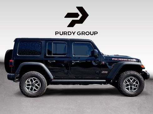 Used 2025 Jeep Wrangler Unlimited Rubicon w/ Convenience Group image 9