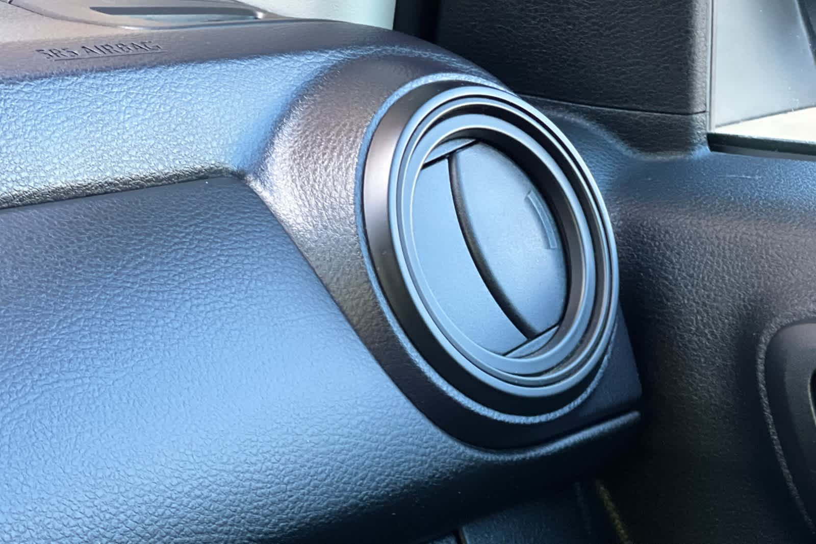 Used 2020 Toyota Tacoma SR RWD image 14