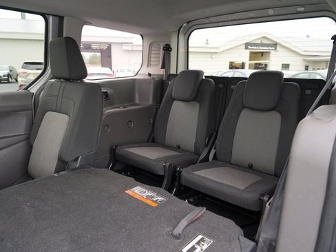 Used 2021 Ford Transit Connect XL FWD image 26