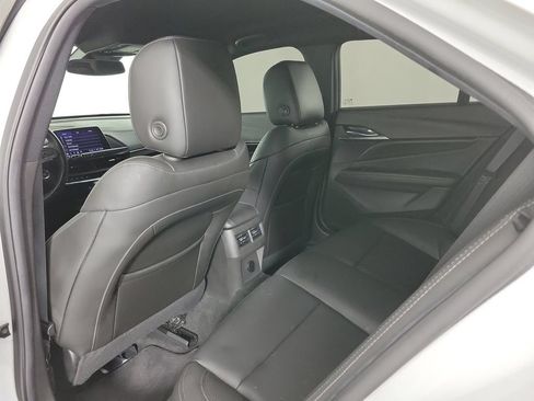 Used 2023 Cadillac CT4 Luxury w/ Cold Weather Package RWD image 11