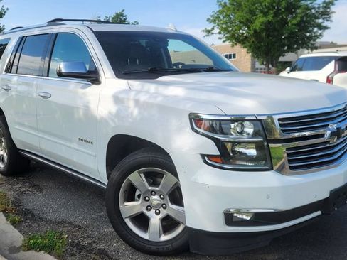 Used 2019 Chevrolet Tahoe Premier AWD/4WD image 1