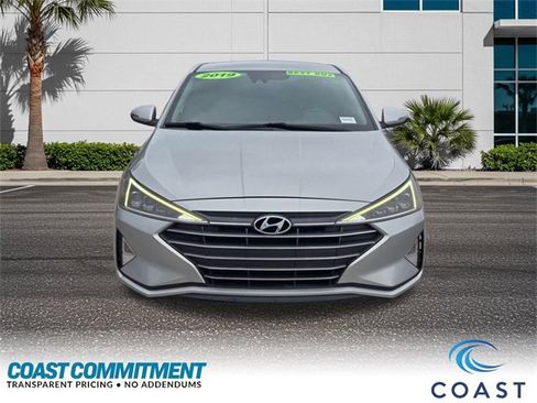 Used 2019 Hyundai Elantra Limited w/ Cargo Package image 2