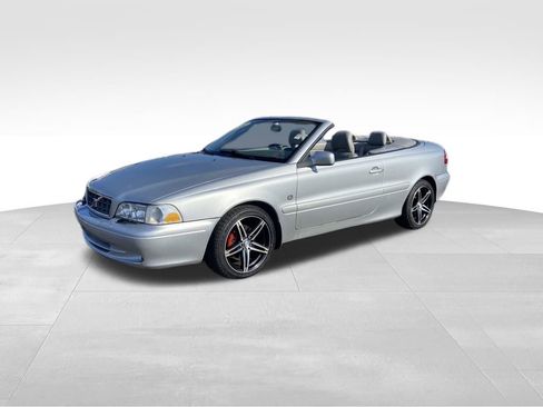 Used 2004 Volvo C70 HT image 10