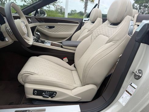 Certified 2025 Bentley Continental GT Speed AWD/4WD image 9