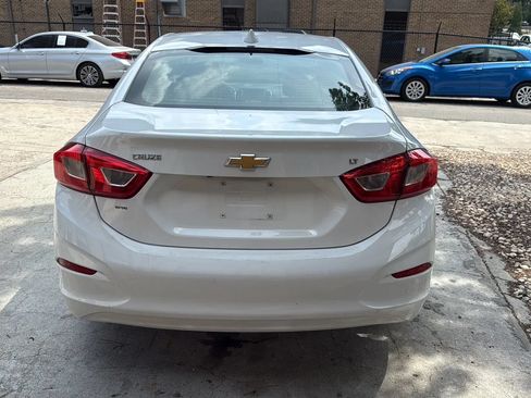 Used 2019 Chevrolet Cruze LT w/ LT Fleet Convenience Package FWD image 6