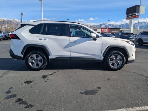 Used 2024 Toyota RAV4 XLE image 2