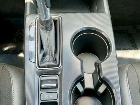 Certified 2024 Honda Civic Sport image 18
