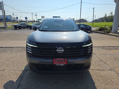 Used 2026 Nissan Kicks SV w/ Charging Package AWD/4WD image 10