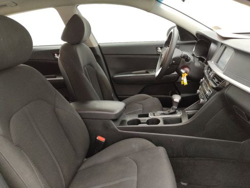 Used 2020 Kia Optima LX image 21