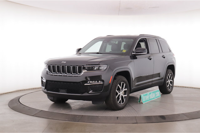 Used 2024 Jeep Grand Cherokee Limited AWD/4WD image 10