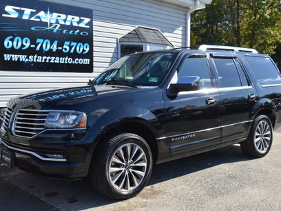 Used 2016 Lincoln Navigator Select