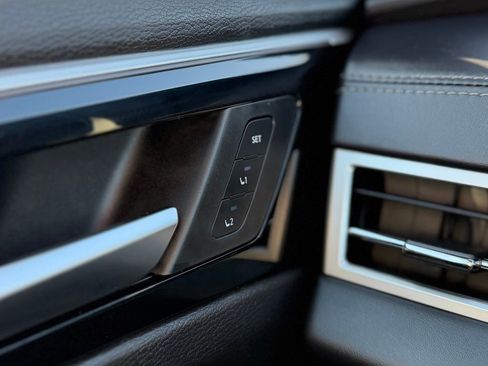 Used 2025 Mitsubishi Outlander SEL Black Edition image 27