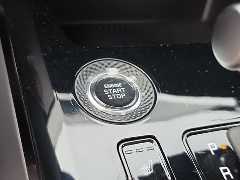 New 2026 Kia Niro EX FWD image 26