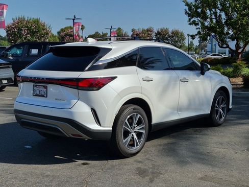 Used 2025 Lexus RX 350 FWD w/ Accessory Package image 5