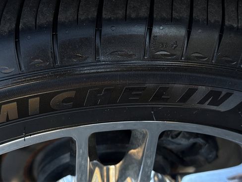 Used 2006 Cadillac XLR image 42