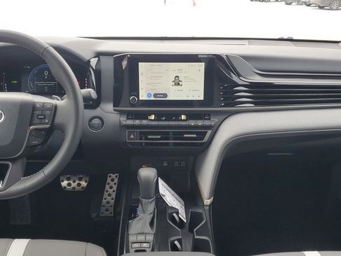 New 2026 Toyota Camry SE image 26