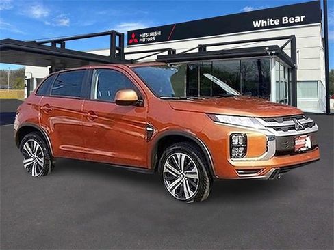 Used 2024 Mitsubishi Outlander Sport ES image 1