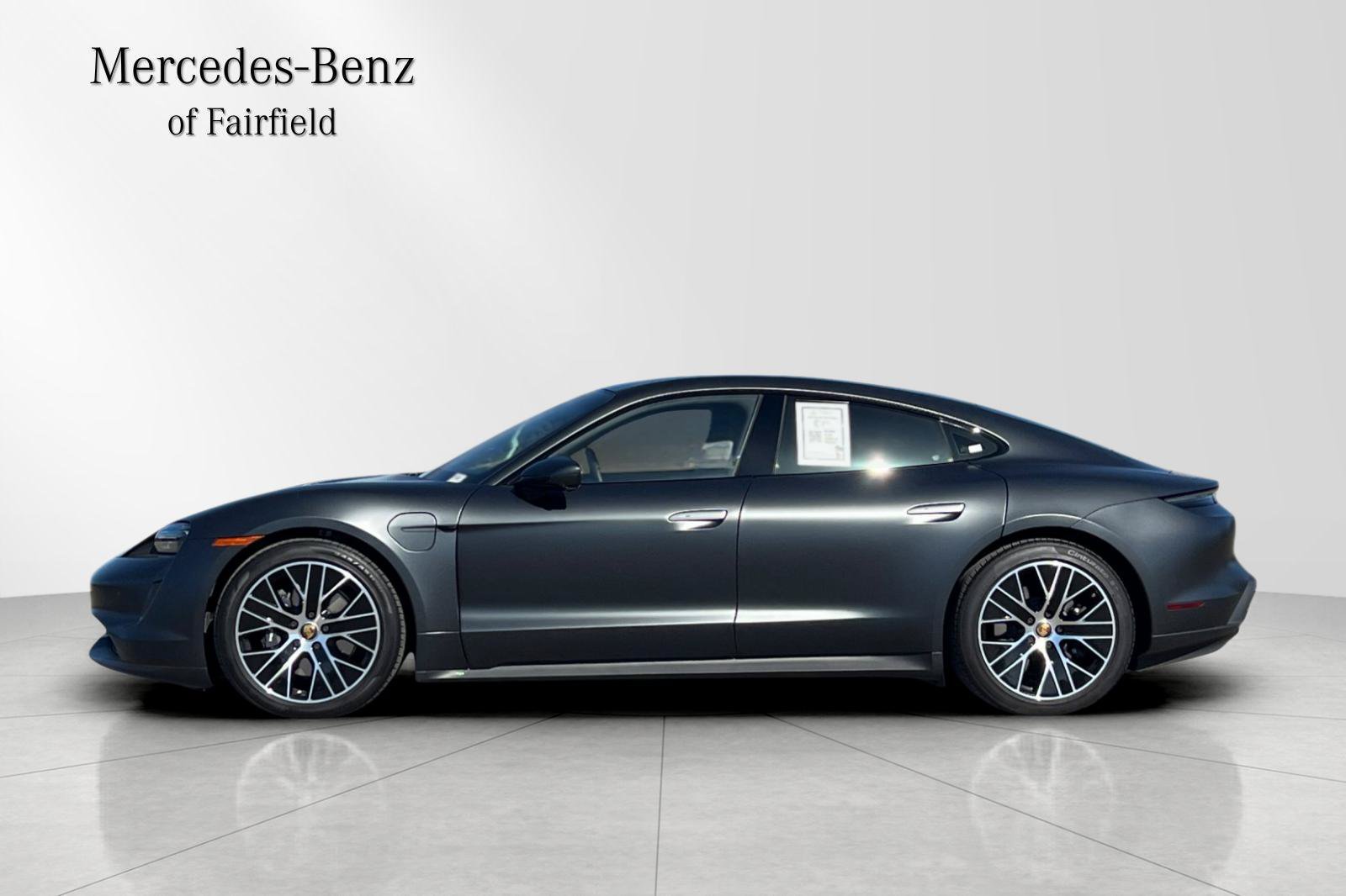 Used 2023 Porsche Taycan RWD image 5