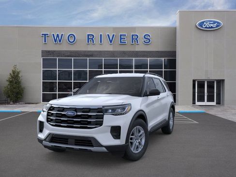 New 2026 Ford Explorer Active image 2