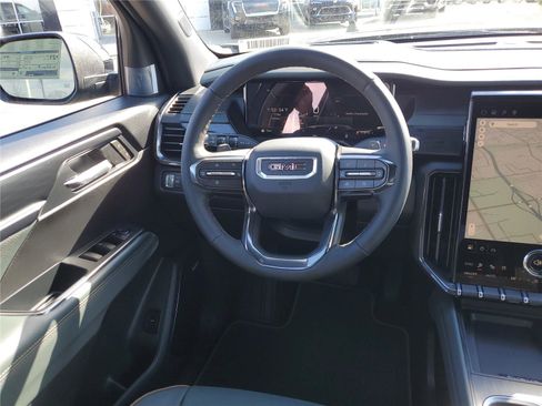 New 2026 GMC Acadia AT4 w/ Luxury Package image 11