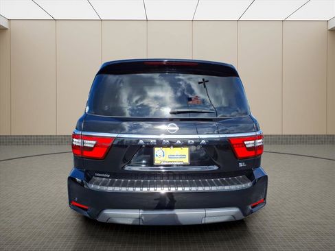 Used 2023 Nissan Armada SL w/ Captain's Chairs Package image 24
