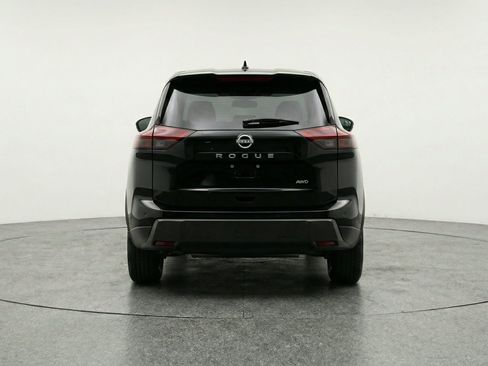 Used 2025 Nissan Rogue SV FWD image 7