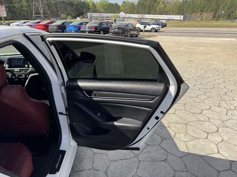 Used 2022 Honda Accord Sport image 16