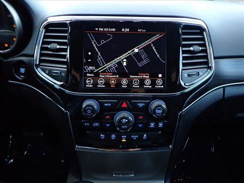 Used 2021 Jeep Grand Cherokee Limited image 18