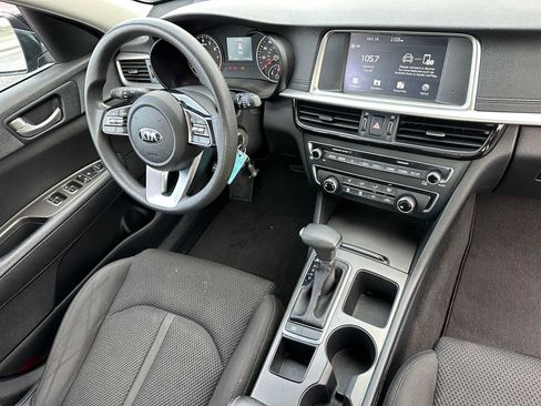 Used 2020 Kia Optima LX image 11