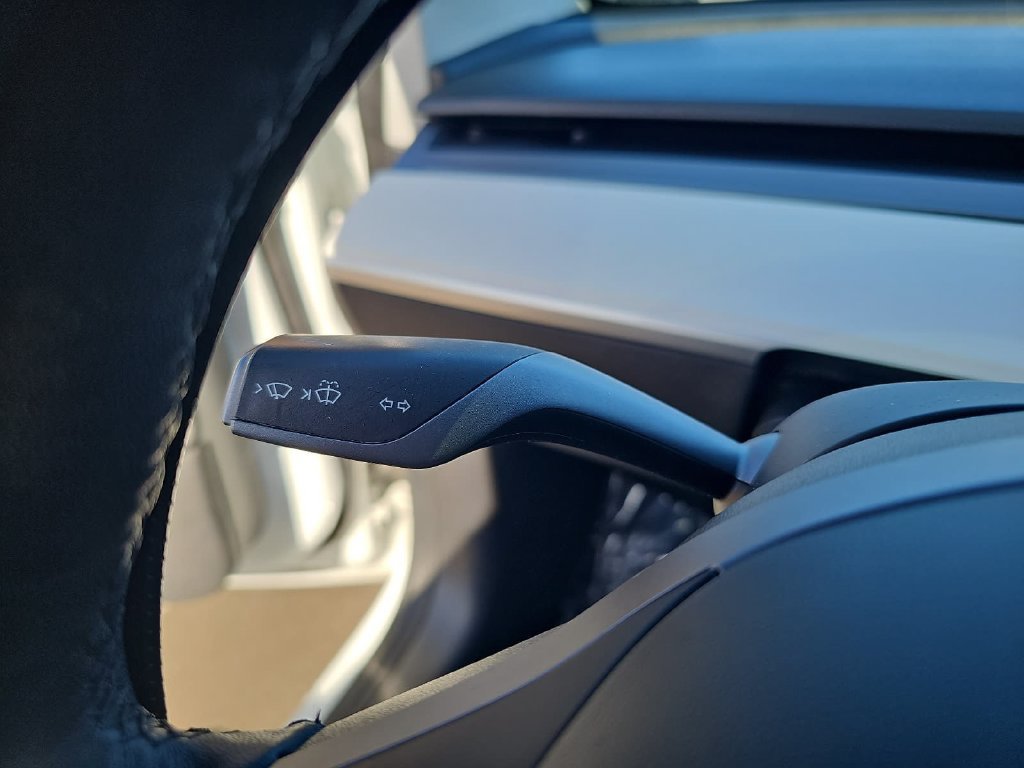 Used 2021 Tesla Model 3 Long Range AWD/4WD image 27