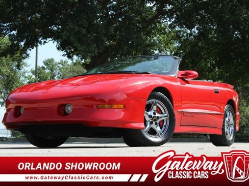 Used 1995 Pontiac Firebird Trans Am image 1