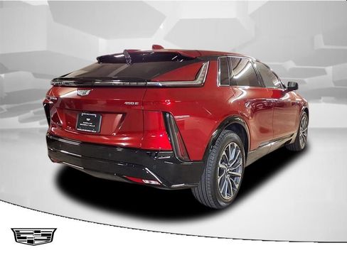 Certified 2025 Cadillac Lyriq Sport RWD image 2