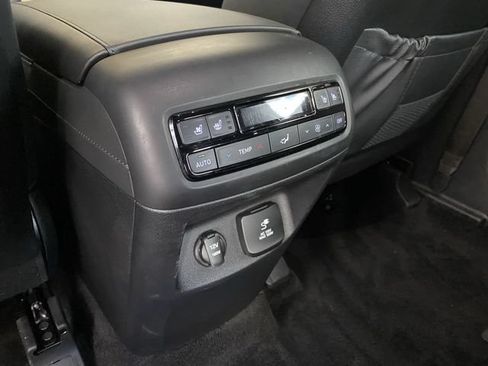 Used 2025 Hyundai Palisade Calligraphy AWD/4WD image 14