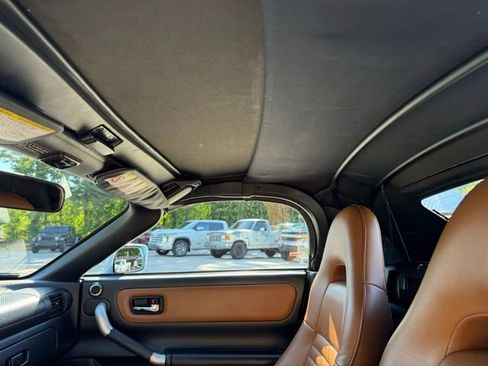 Used 2003 Toyota MR2 RWD image 20