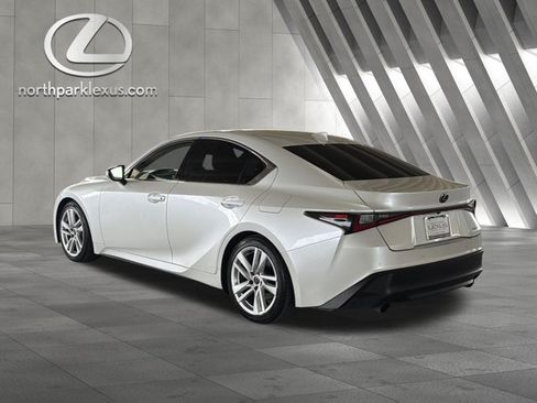 Certified 2023 Lexus IS 300 w/ Comfort Package RWD image 2