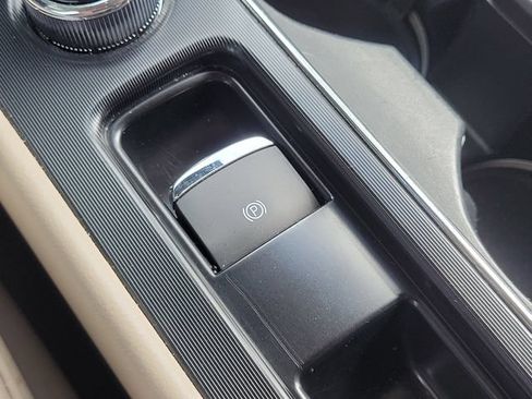 Certified 2024 Lincoln Corsair FWD image 26
