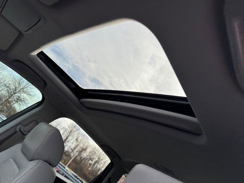 Used 2018 Honda CR-V EX-L image 18