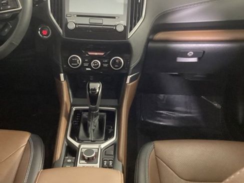 Used 2023 Subaru Forester Touring image 14