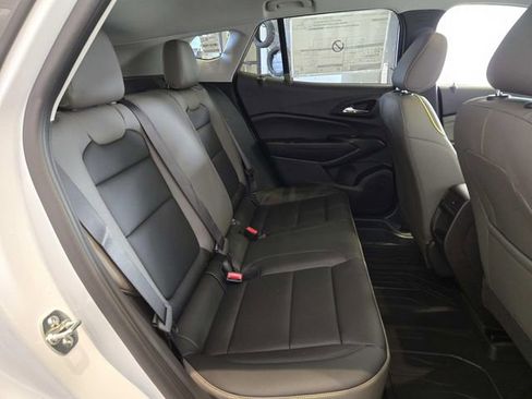 New 2026 Chevrolet Trax ACTIV w/ Sunroof Package image 12